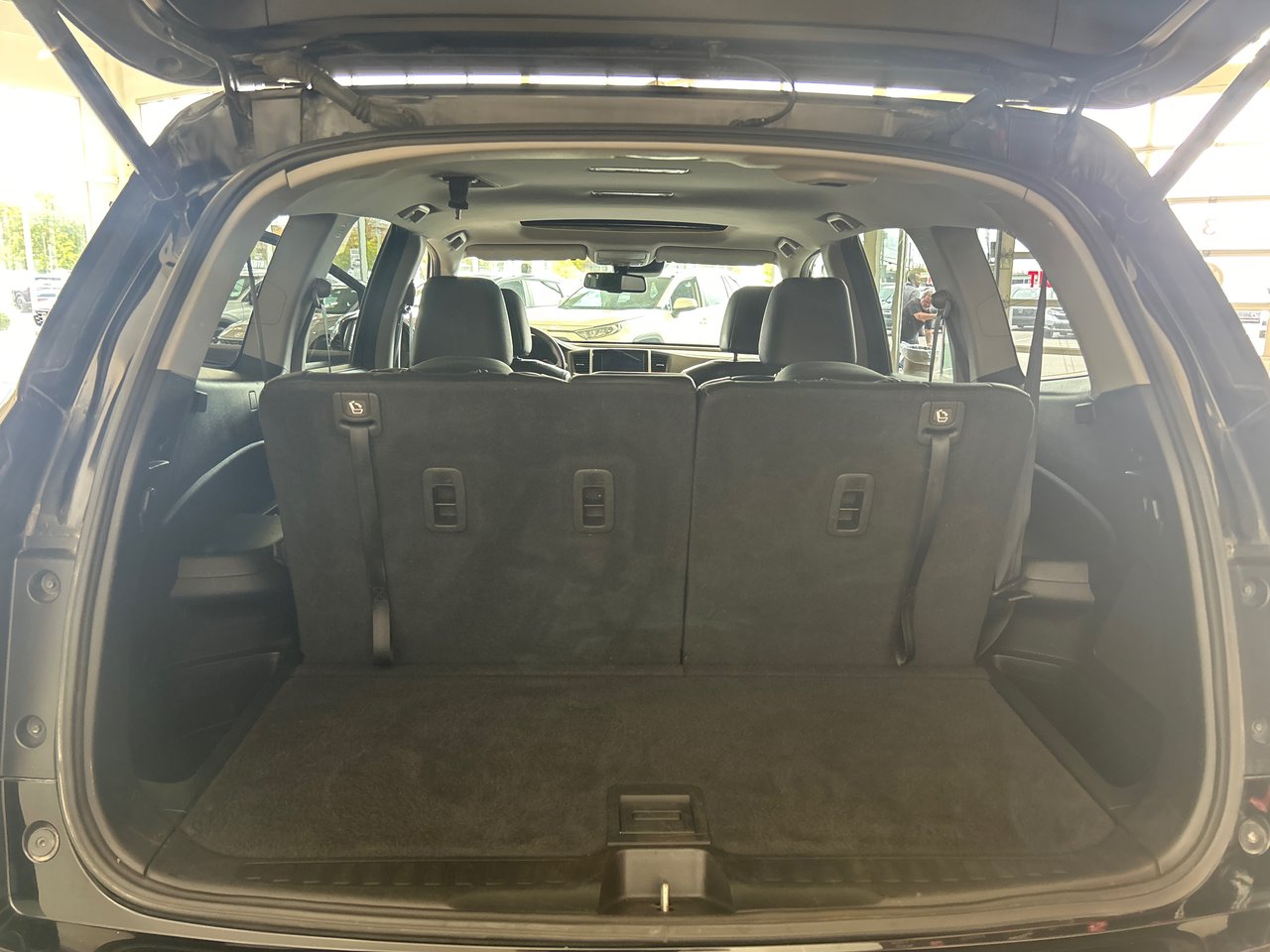 2017 Honda Pilot - Image 12