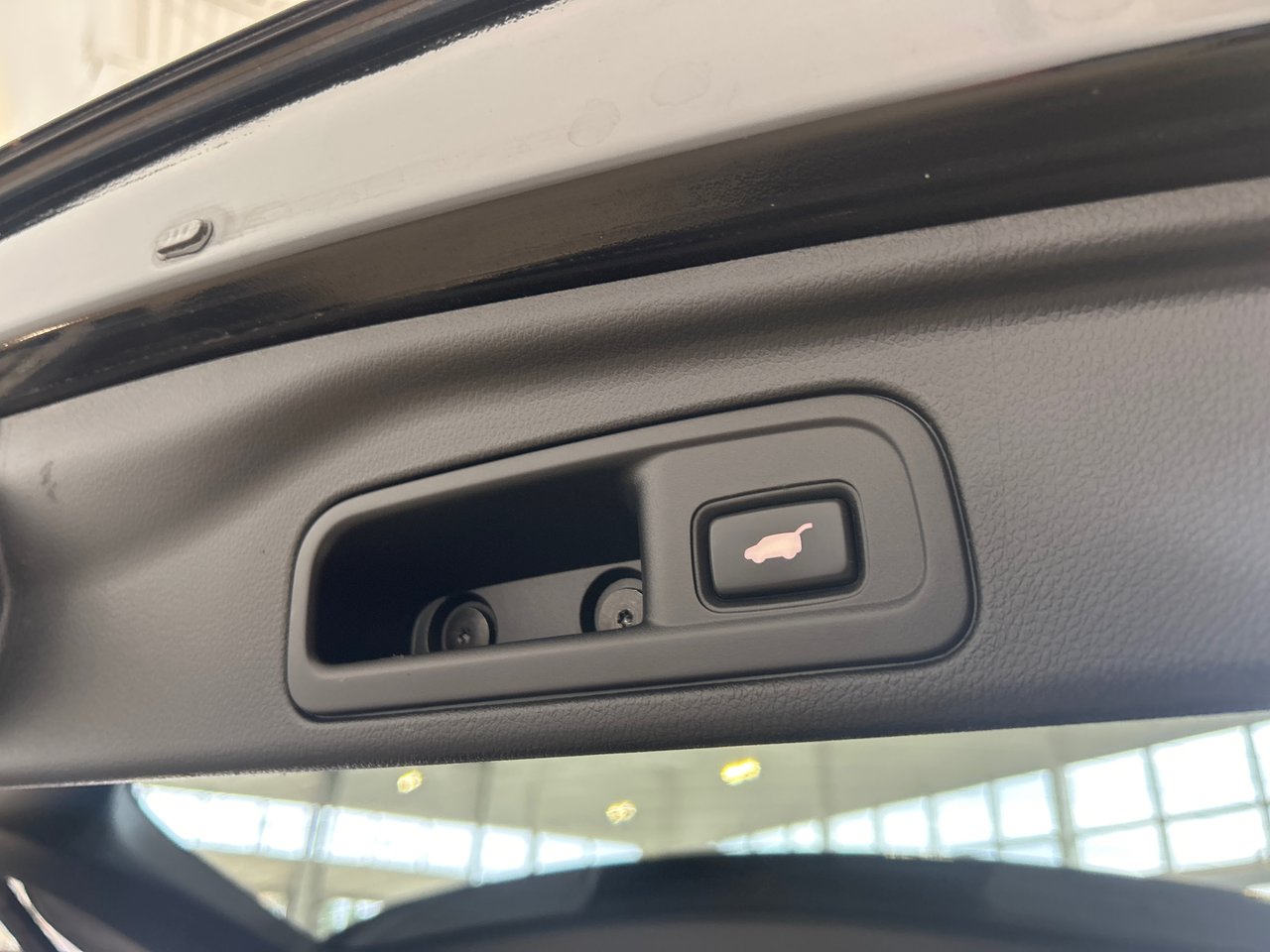 2017 Honda Pilot - Image 13
