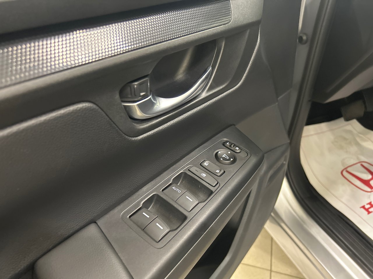 2024 Honda CR-V - Image 19