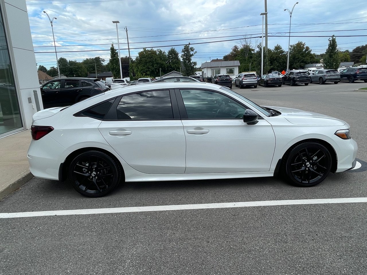 2026 Honda Civic - Image 2