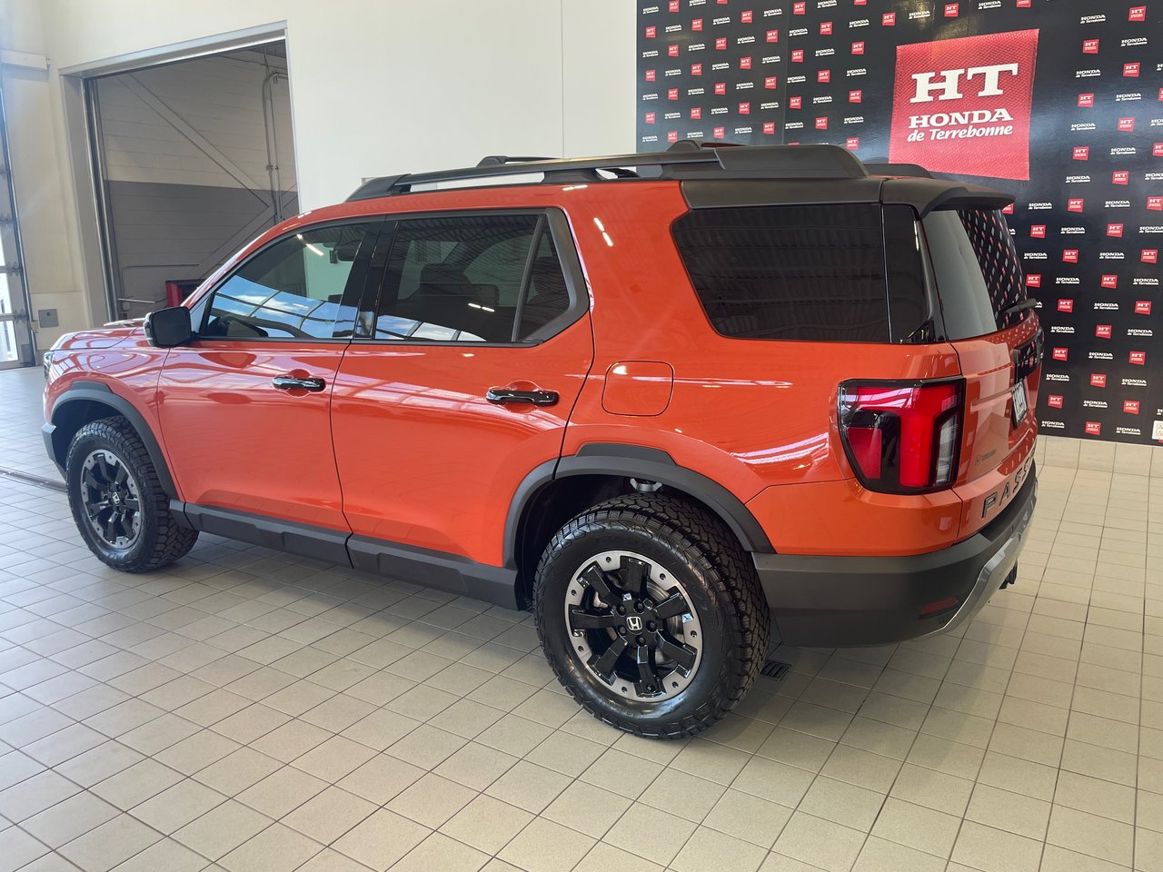2026 Honda Passport - Image 4