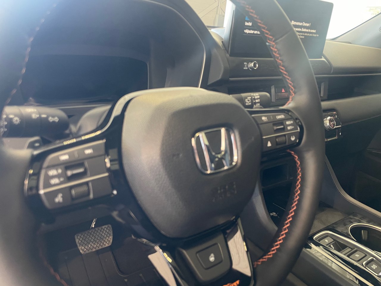 2026 Honda Passport - Image 13