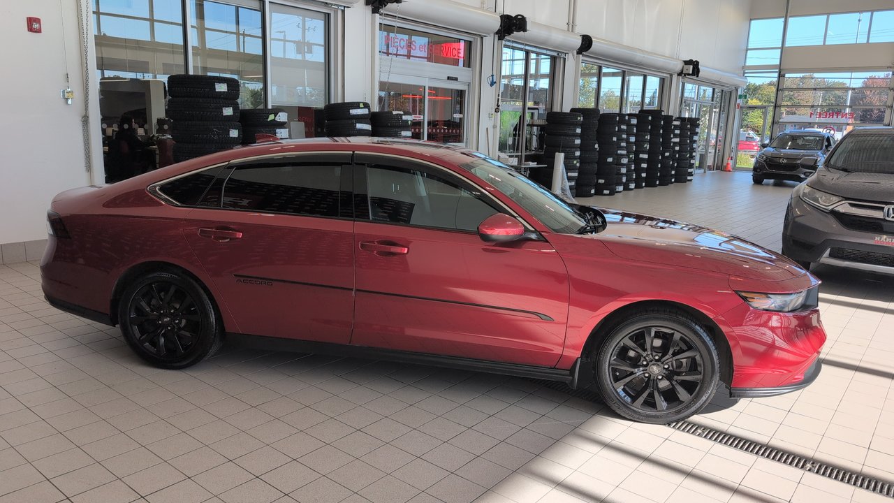 2023 Honda Accord Sedan - Image 4