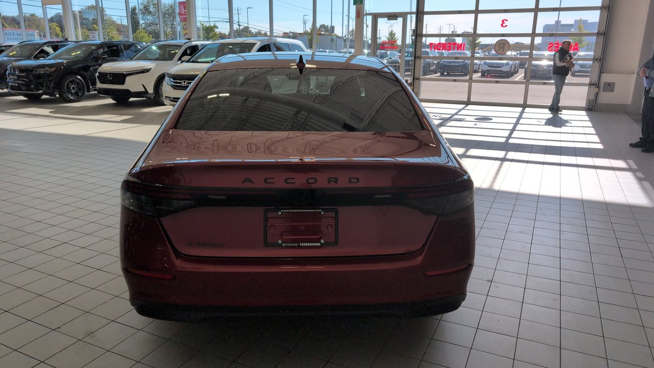 2023 Honda Accord Sedan - Image 6