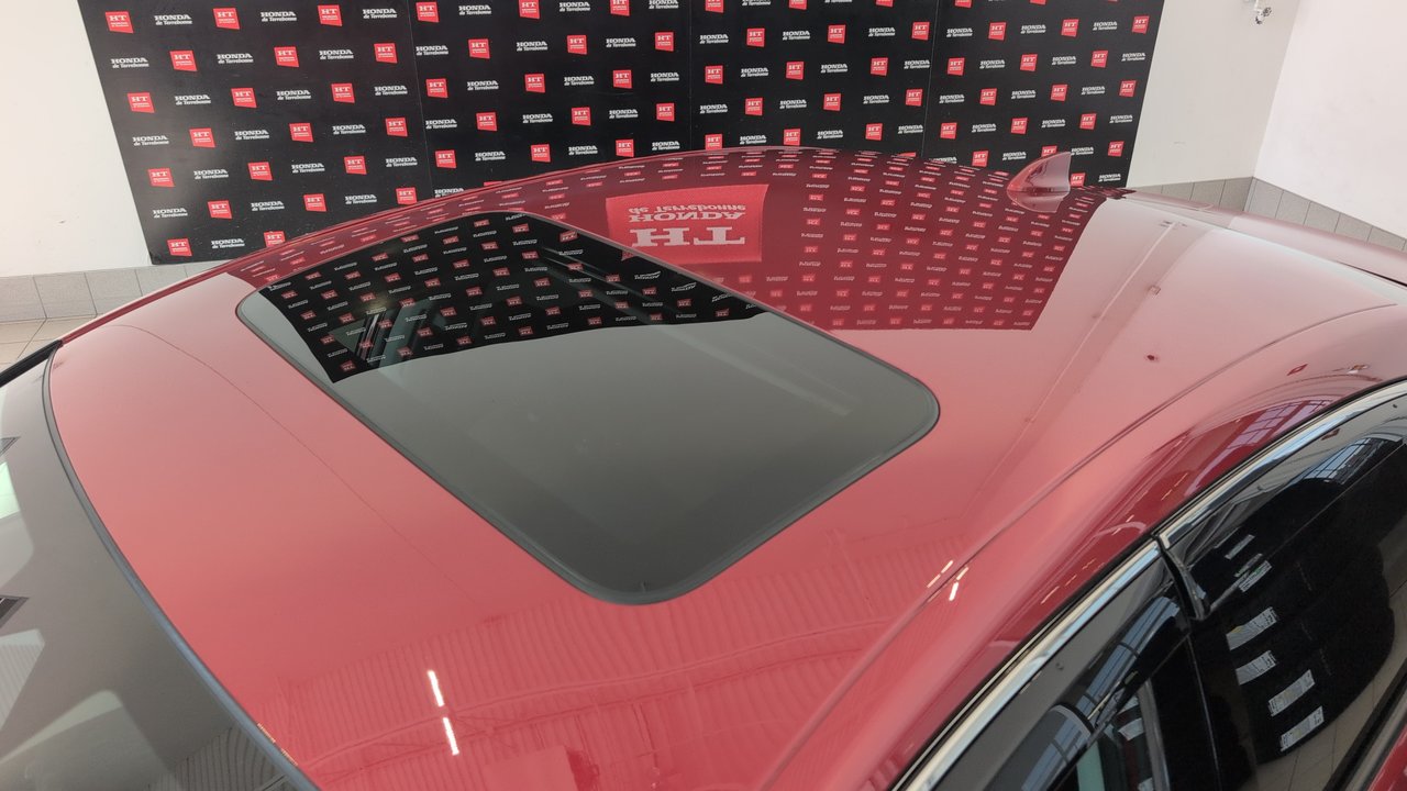 2023 Honda Accord Sedan - Image 10