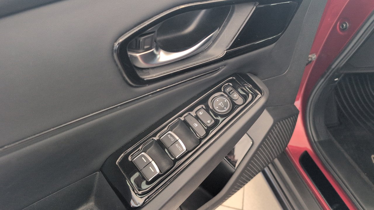 2023 Honda Accord Sedan - Image 15