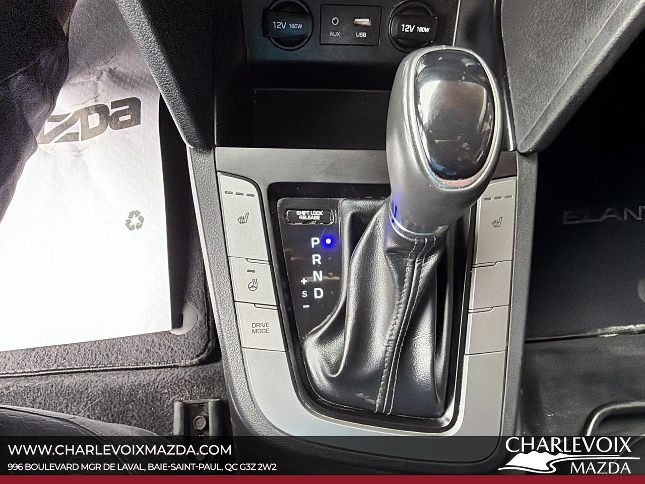 2019 Hyundai Elantra - Image 15