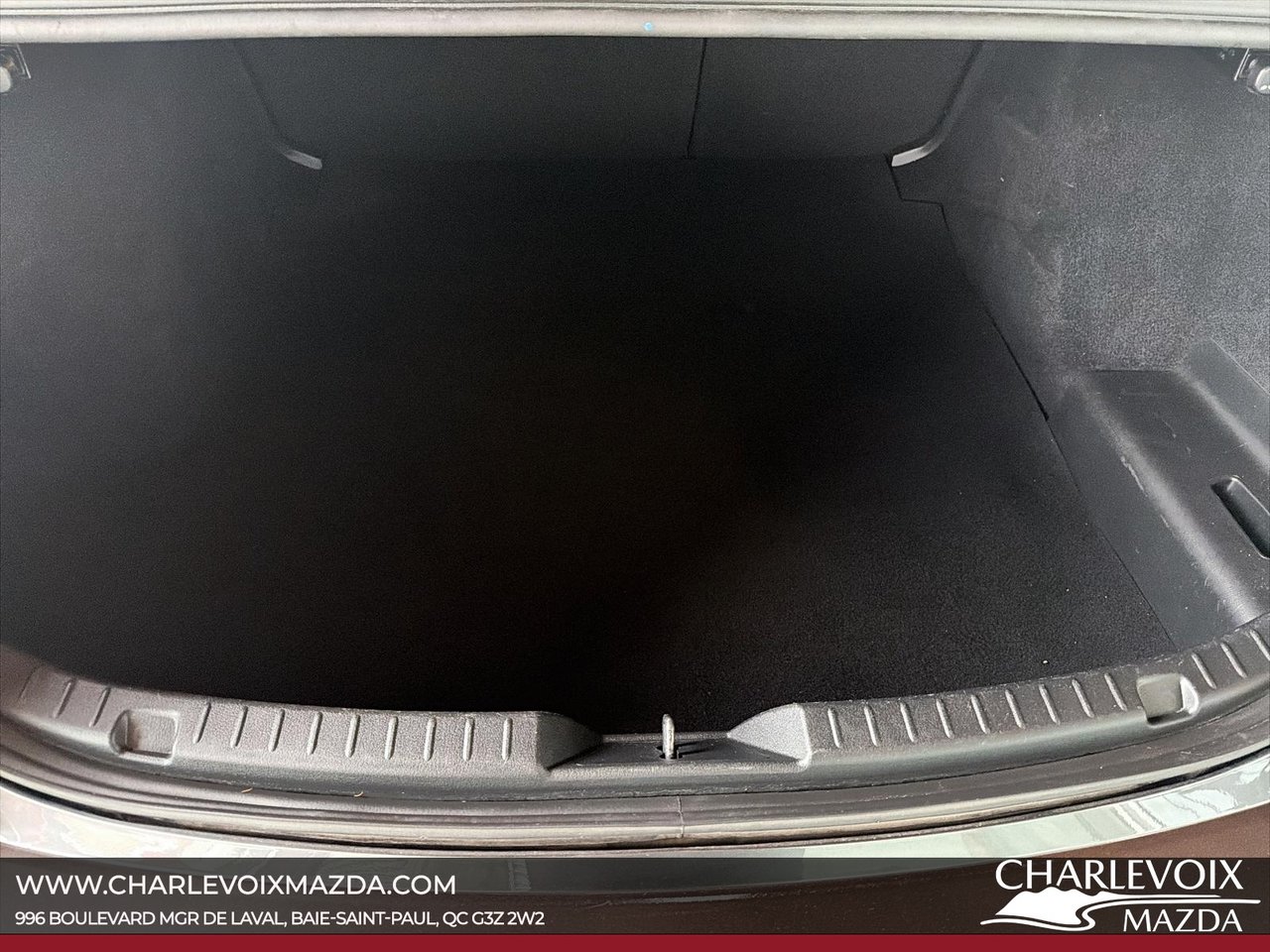 2019 Mazda Mazda3 - Image 6