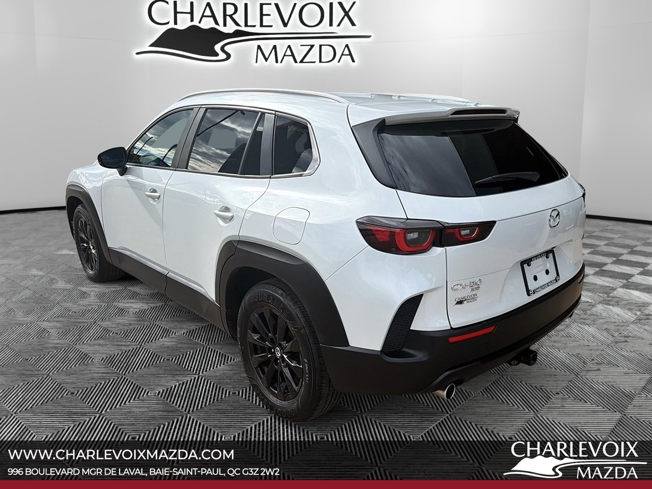 2024 Mazda CX-50 - Image 4