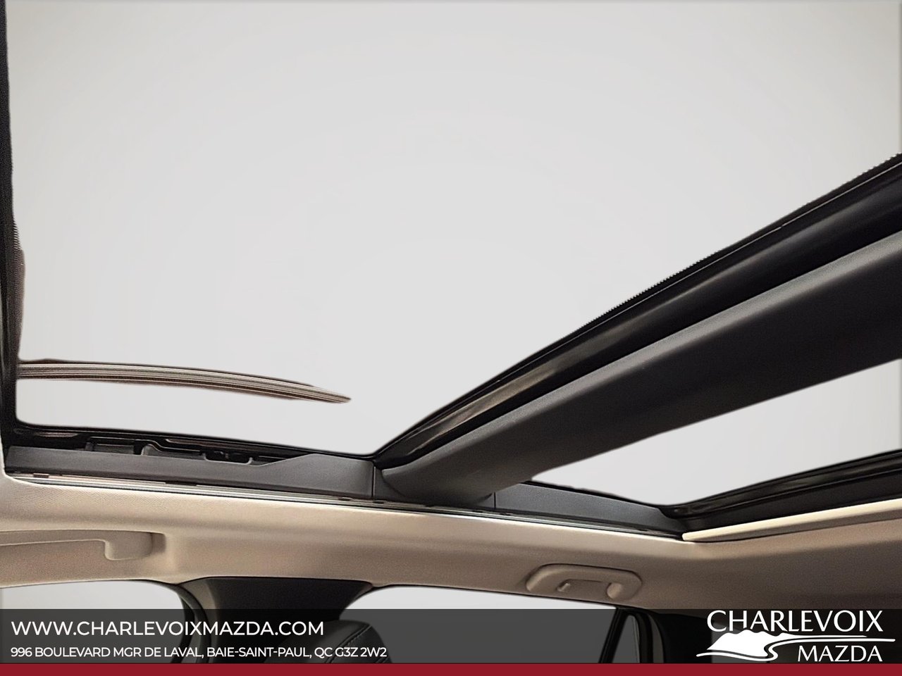 2024 Mazda CX-50 - Image 16