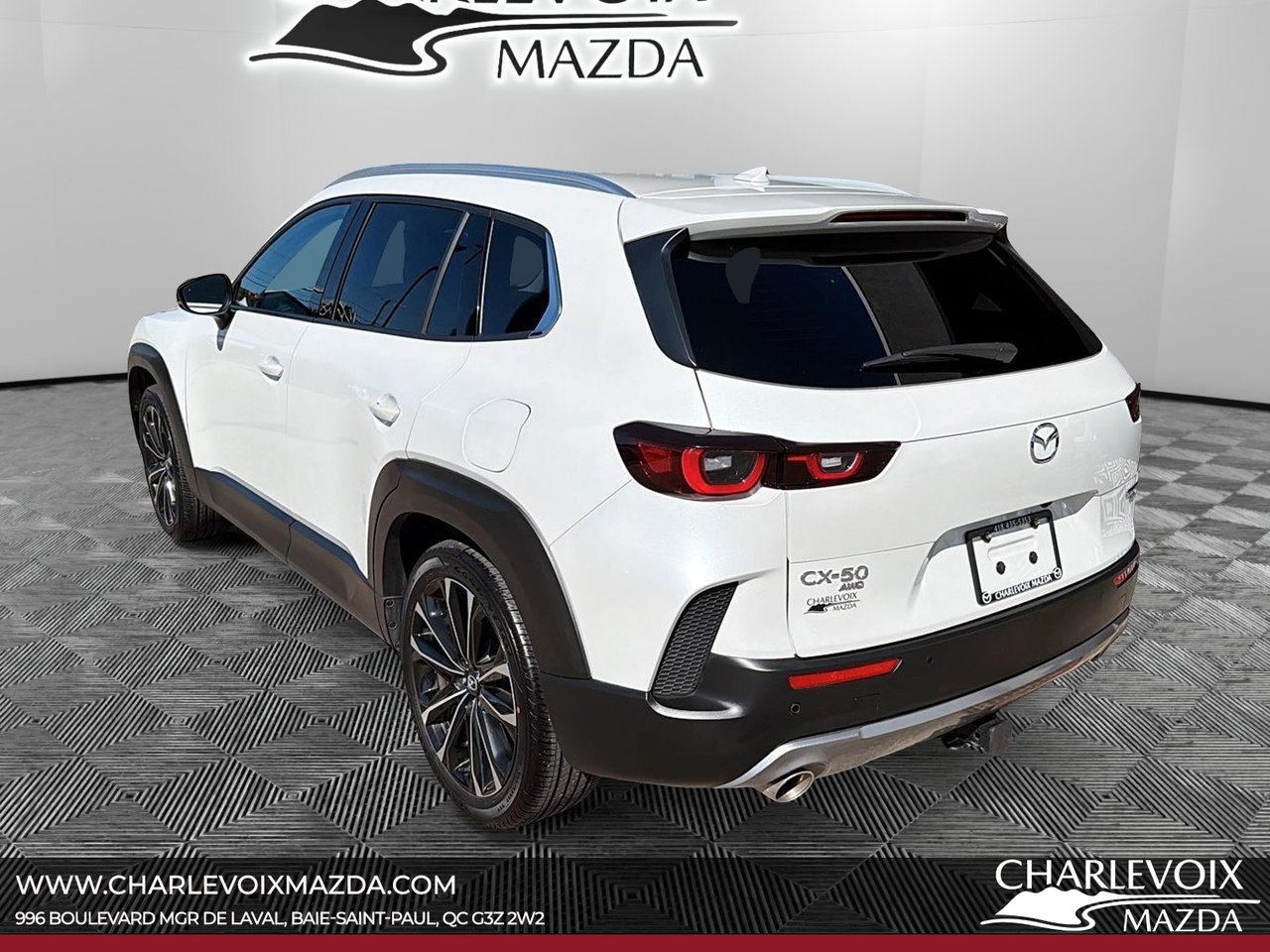 2024 Mazda CX-50 - Image 4