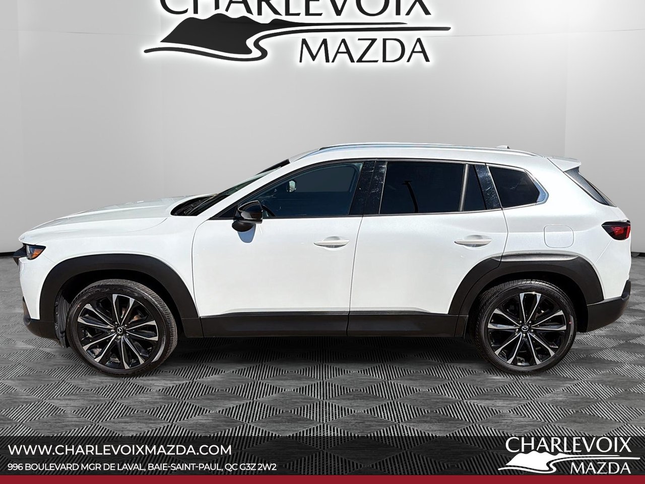 2024 Mazda CX-50 - Image 5