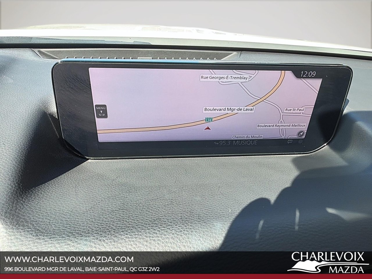 2024 Mazda CX-50 - Image 18