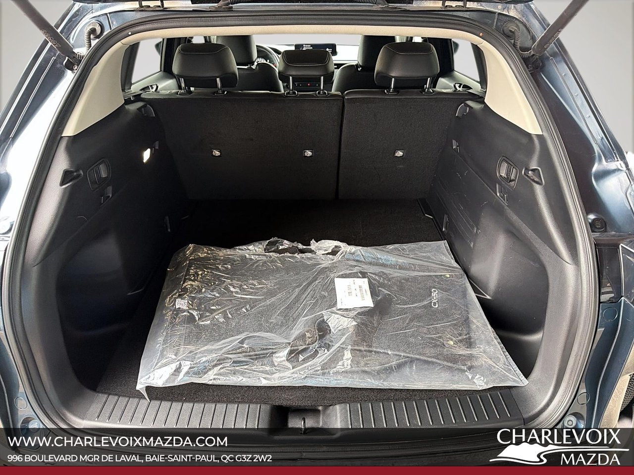2023 Mazda CX-50 - Image 6