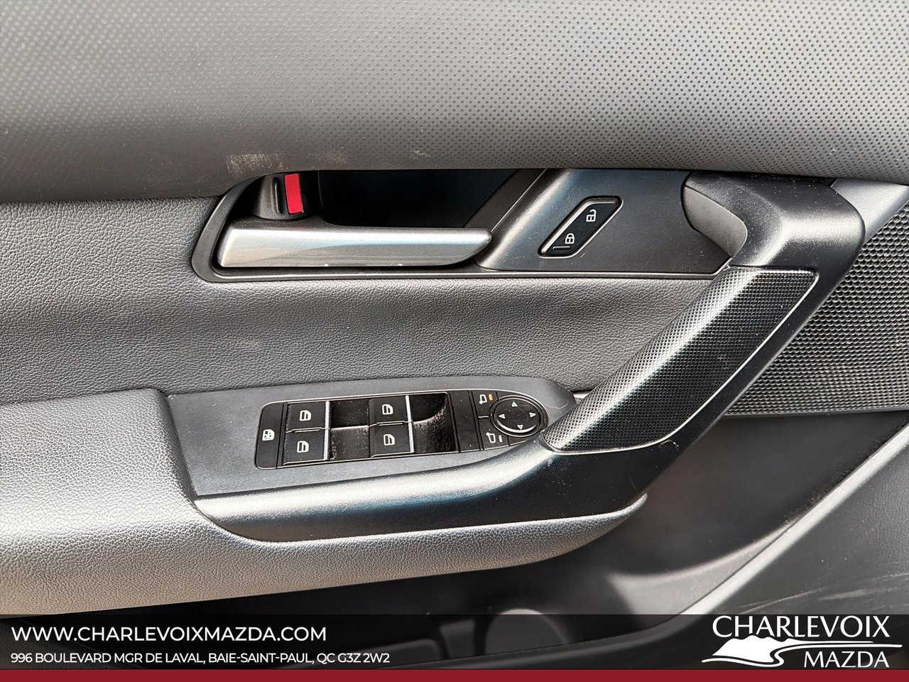 2023 Mazda CX-50 - Image 10
