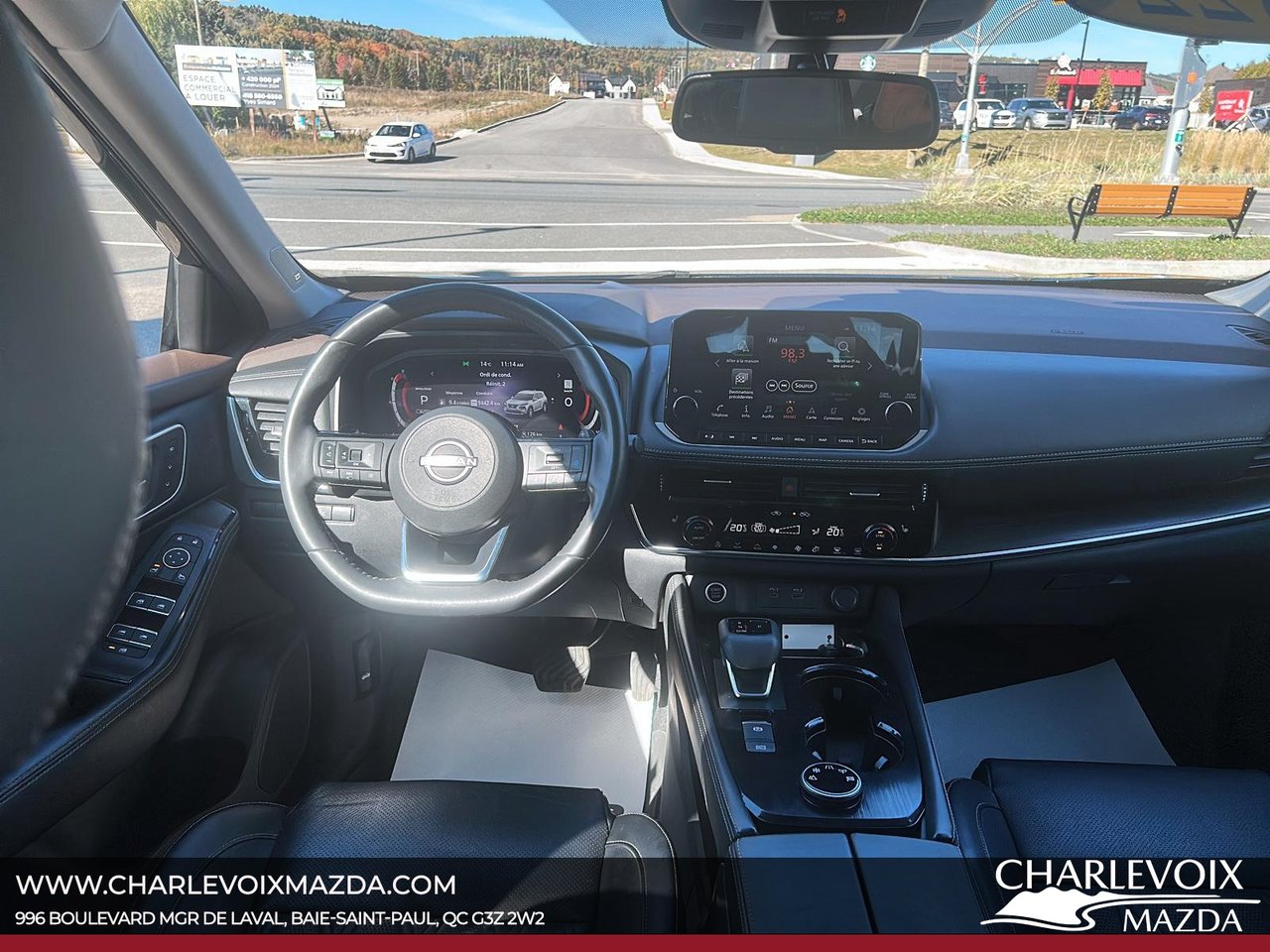 2022 Nissan Rogue - Image 9