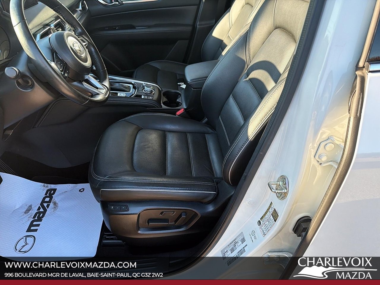 2025 Mazda CX-5 - Image 9