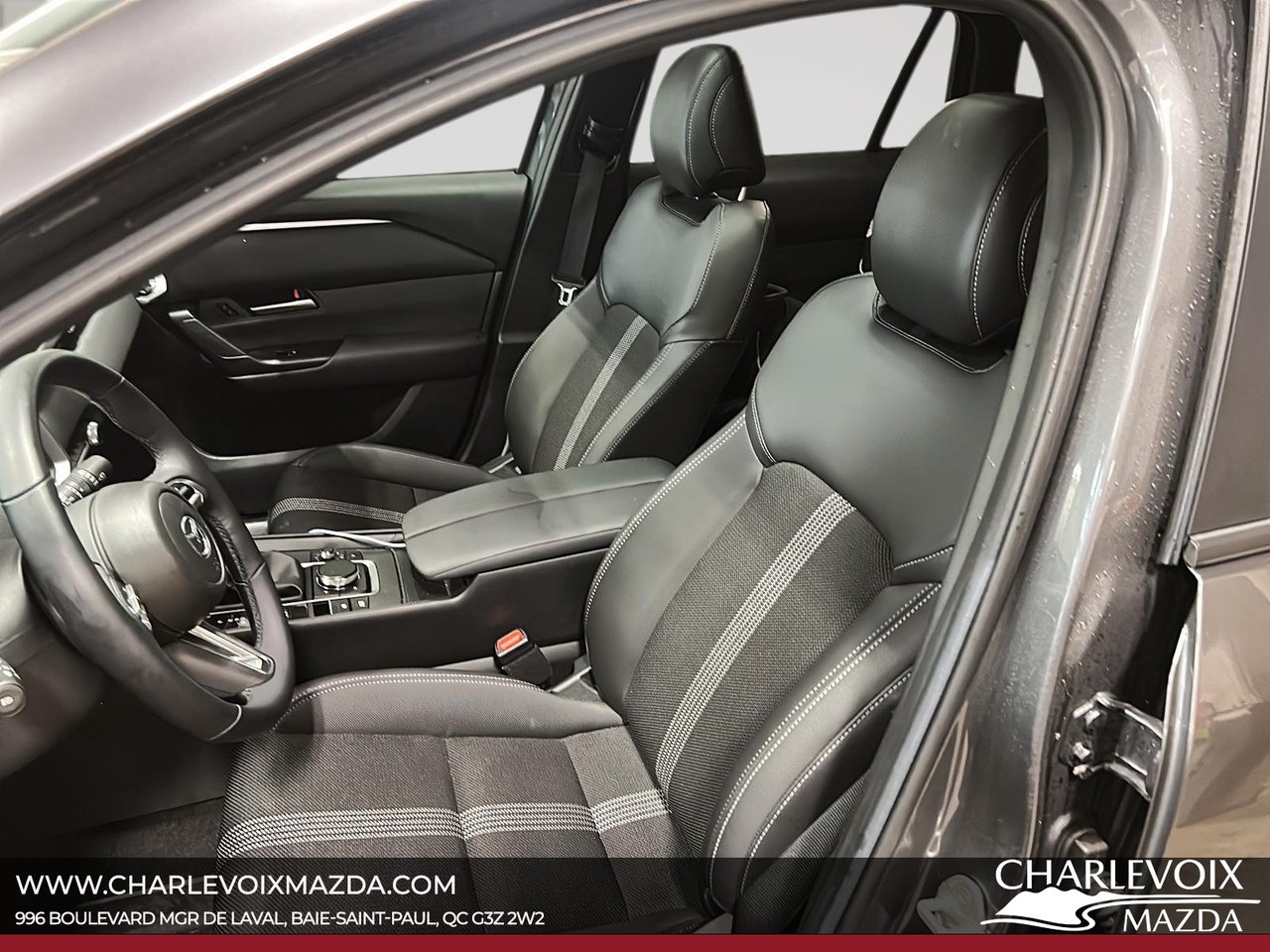 2025 Mazda CX-50 - Image 8