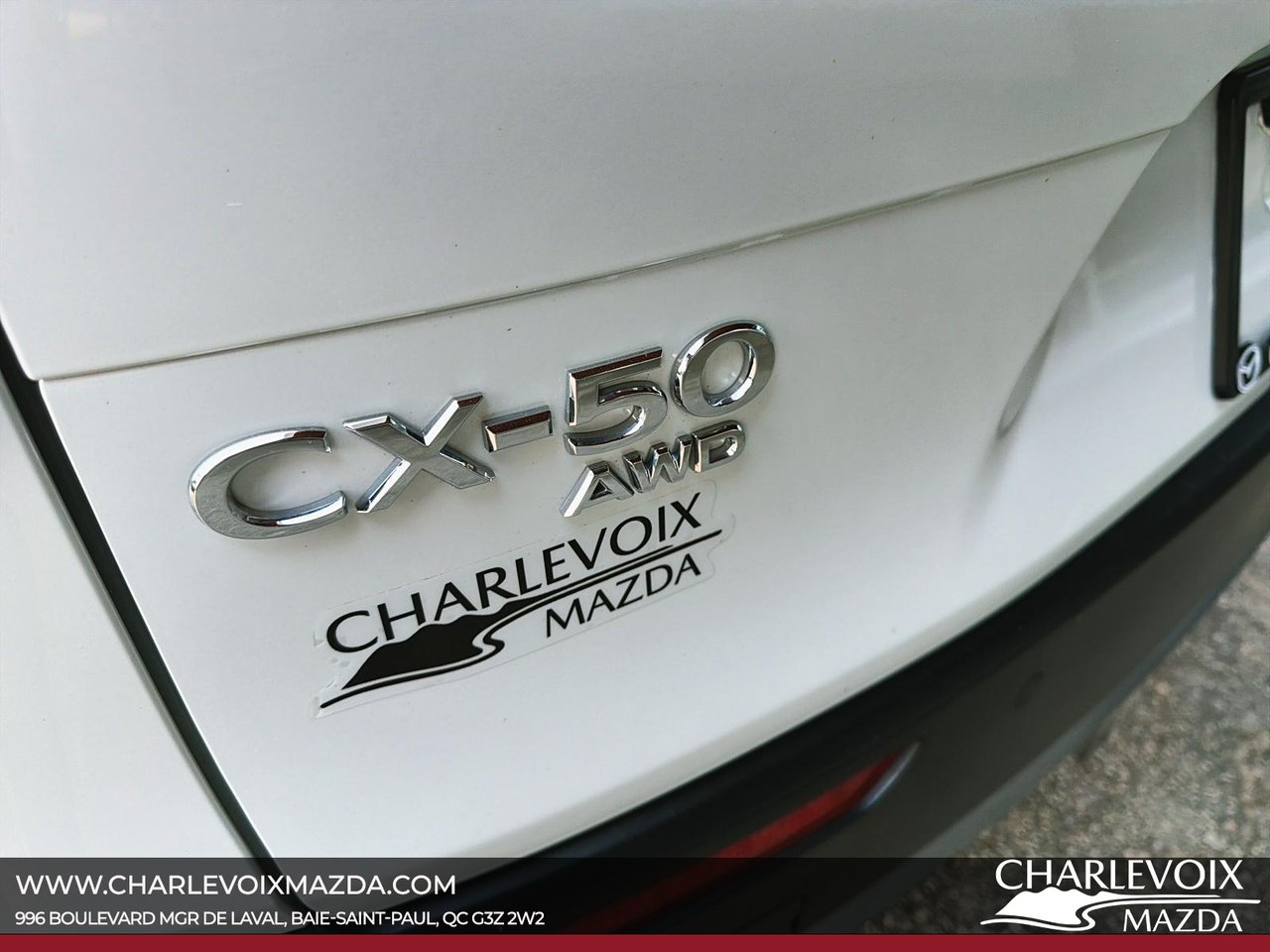 2024 Mazda CX-50 - Image 16