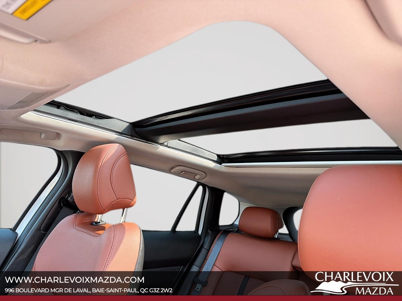2024 Mazda CX-50 - Image 17