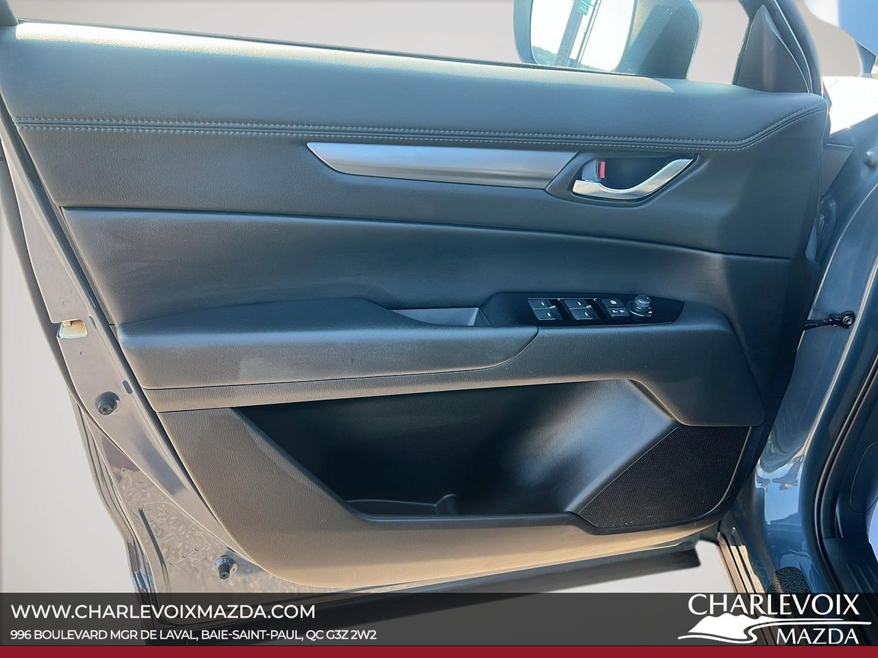2022 Mazda CX-5 - Image 11