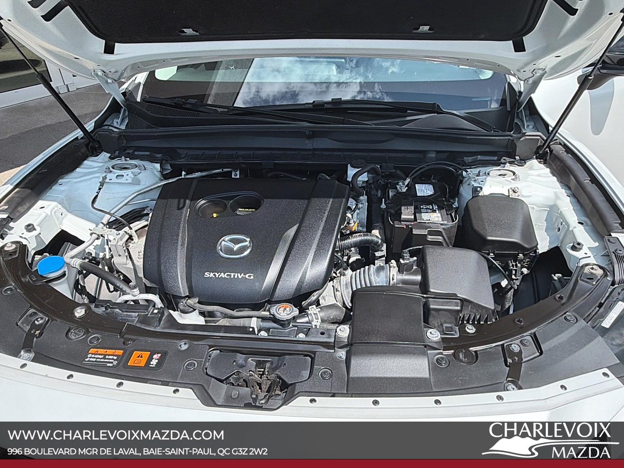 2023 Mazda CX-50 - Image 8