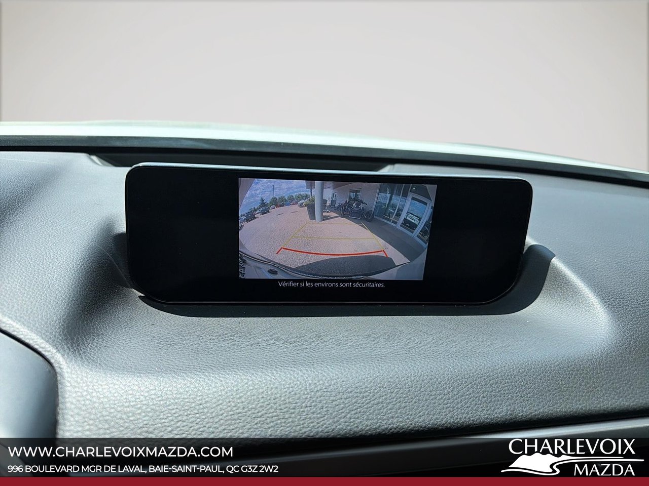 2023 Mazda CX-50 - Image 17