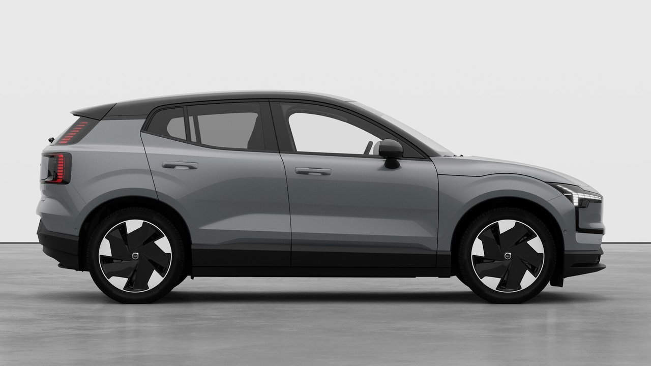 2026 Volvo EX30 - Image 7