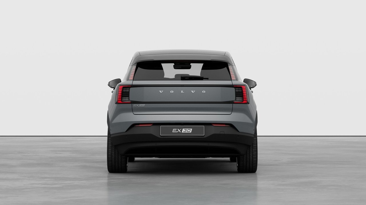 2026 Volvo EX30 - Image 6
