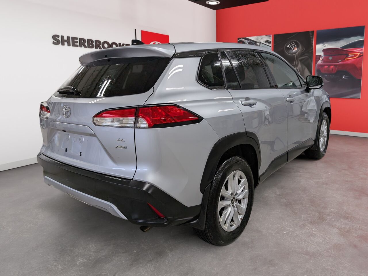 2025 Toyota Corolla Cross - Image 4
