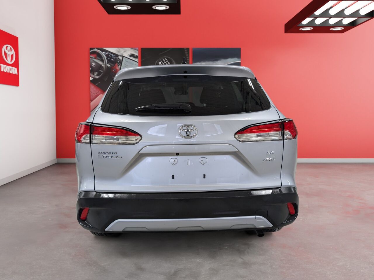 2025 Toyota Corolla Cross - Image 5