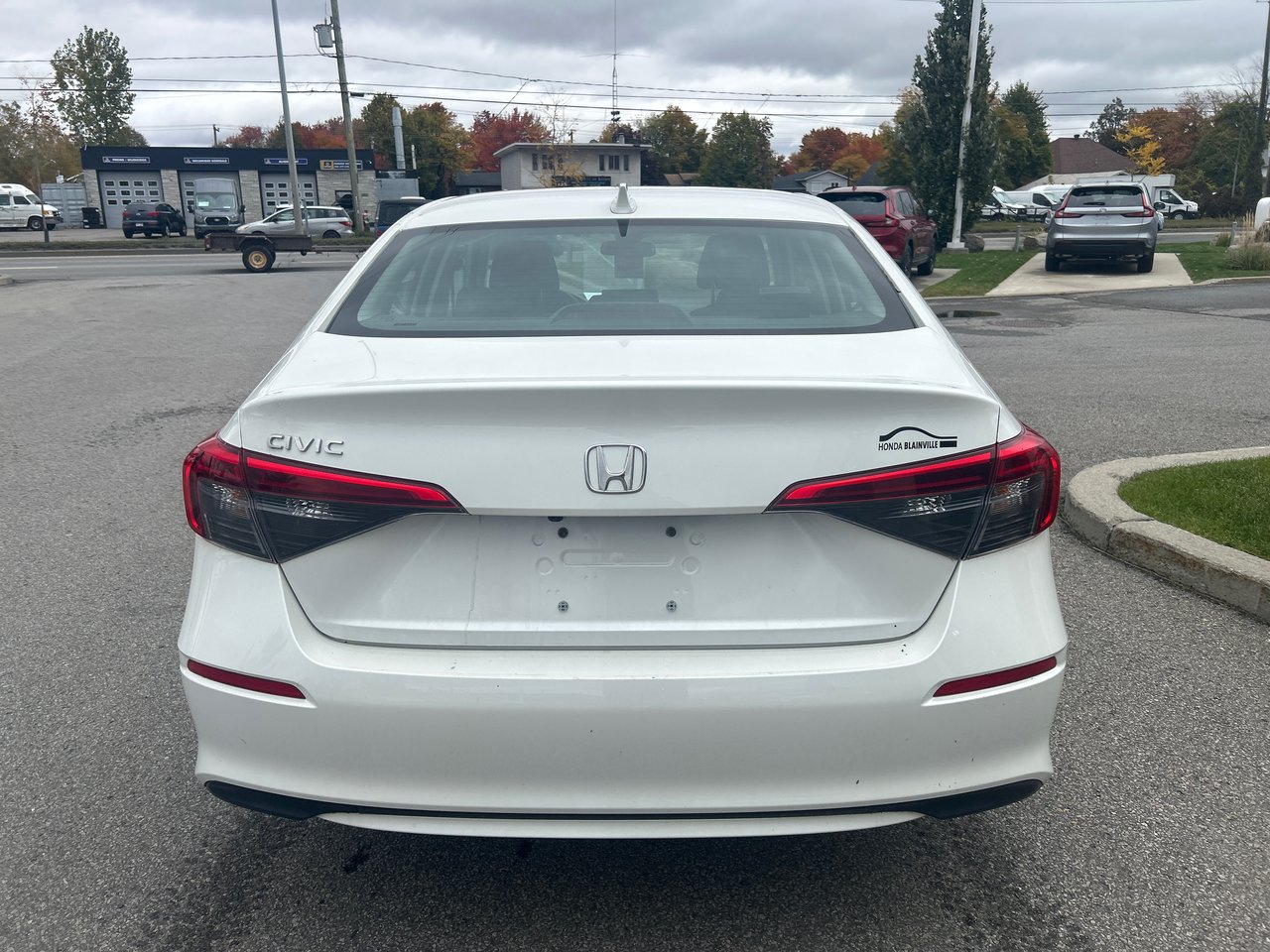 2023 Honda Civic Sedan - Image 7