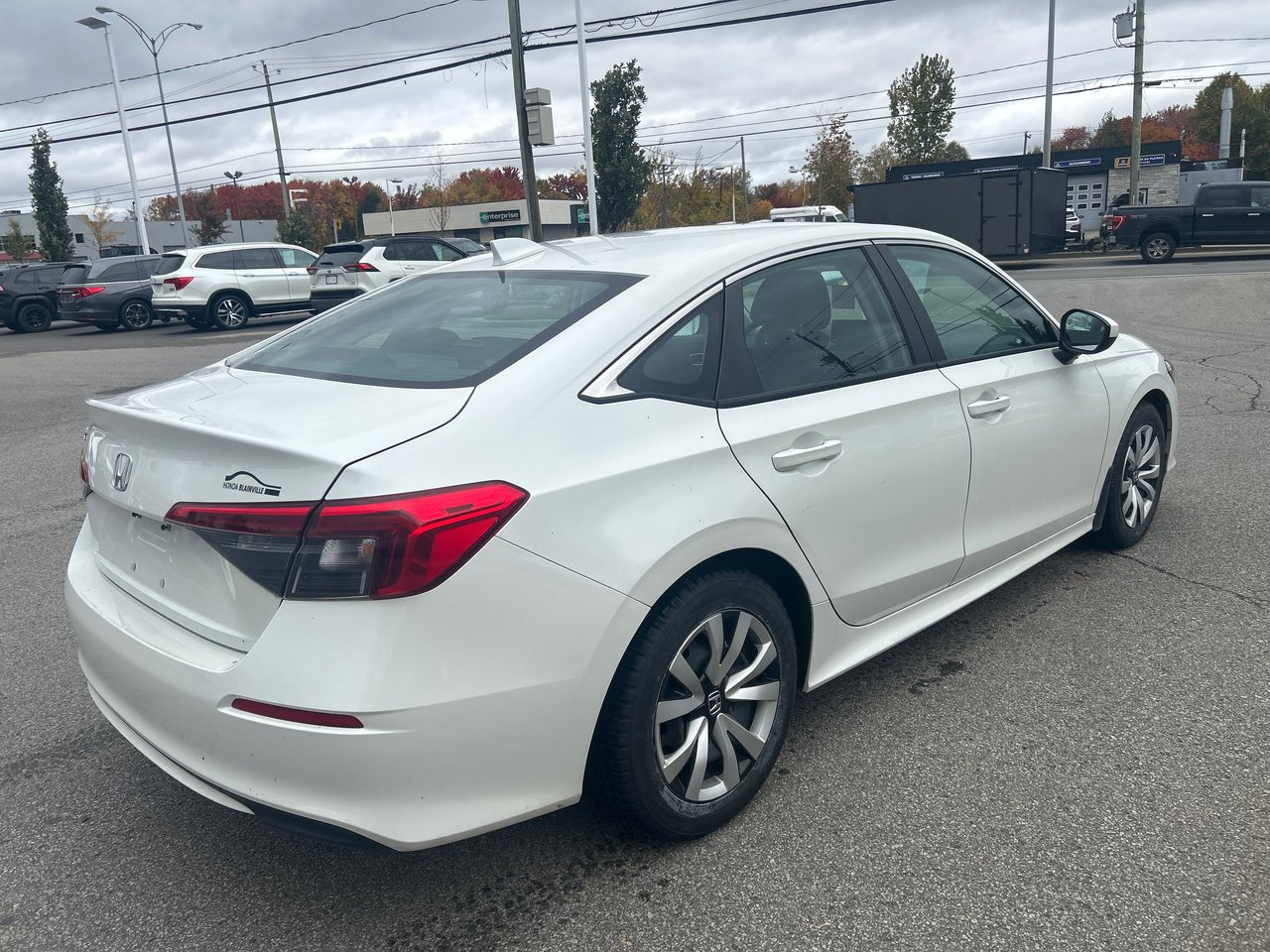 2023 Honda Civic Sedan - Image 8