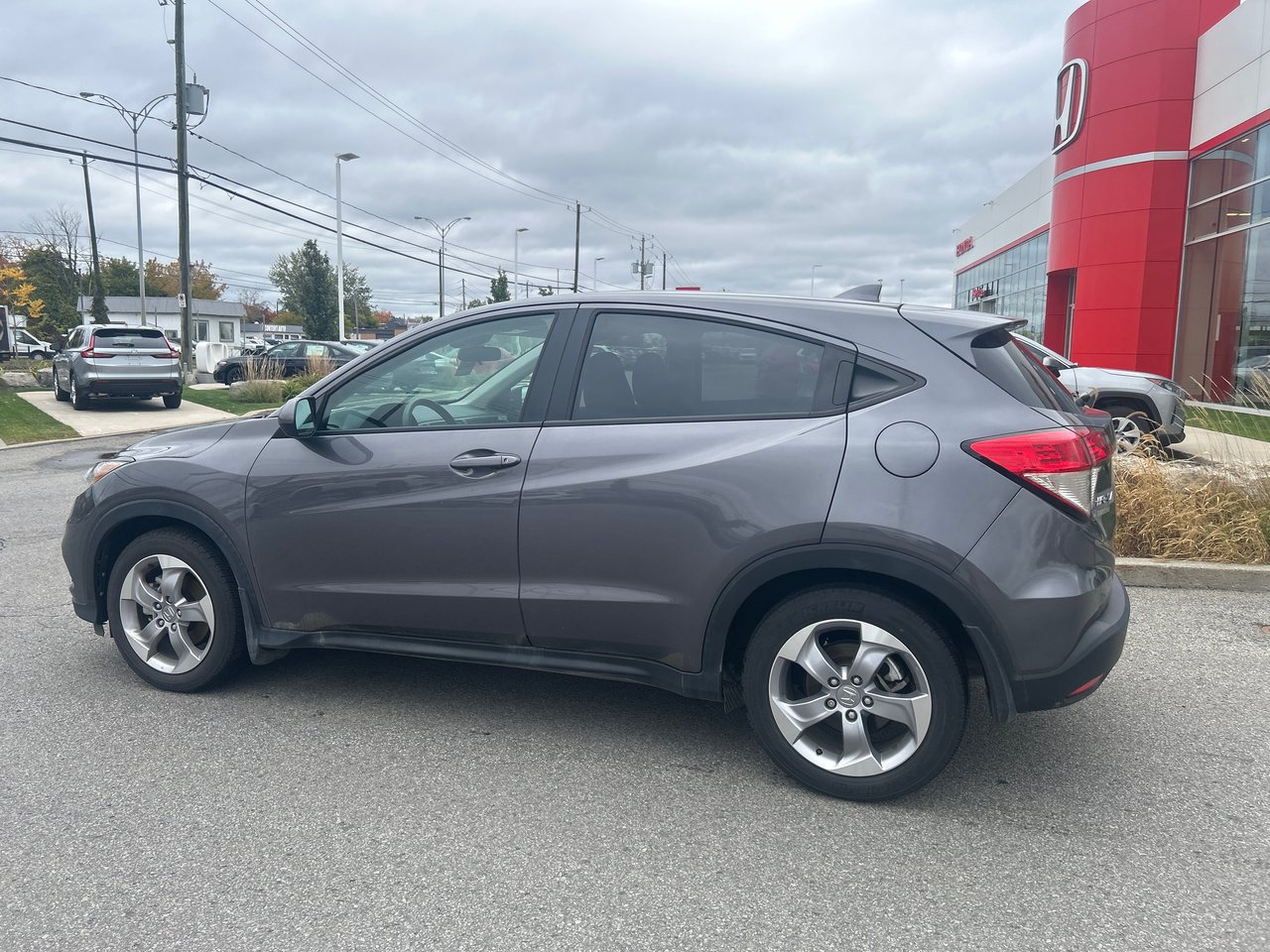 2022 Honda HR-V - Image 5