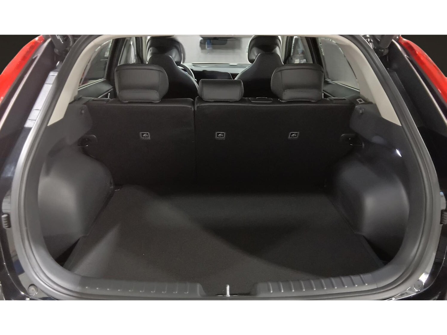 2024 Kia Niro - Image 31