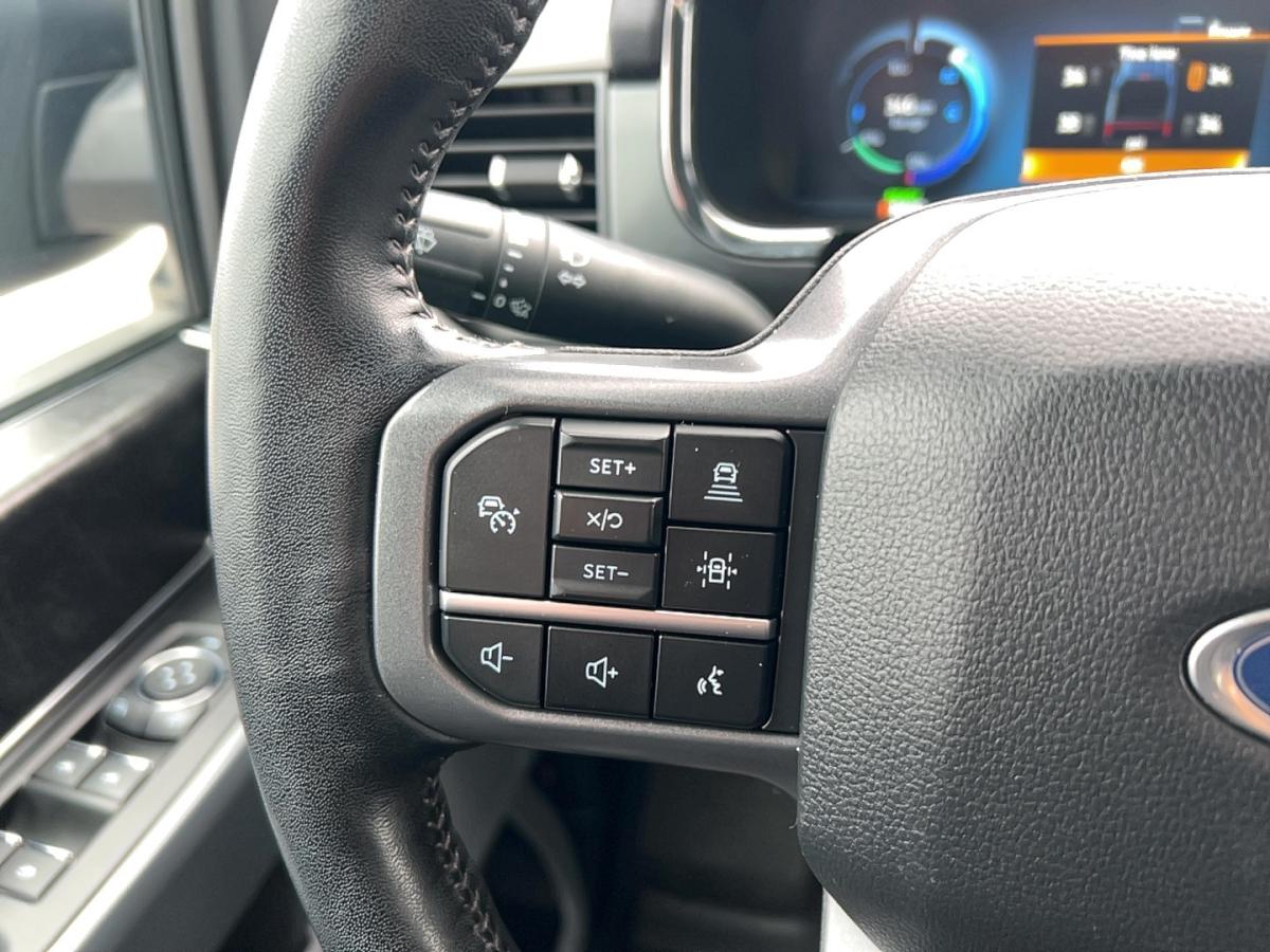 2023 Ford F-150 Lightning - Image 21