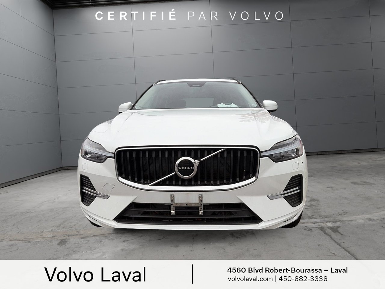 2022 Volvo XC60 - Image 2