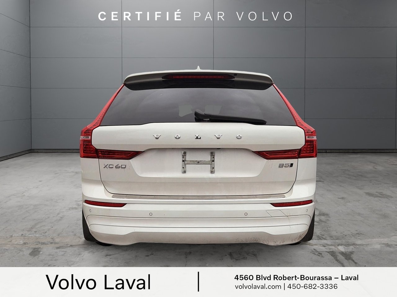 2022 Volvo XC60 - Image 4