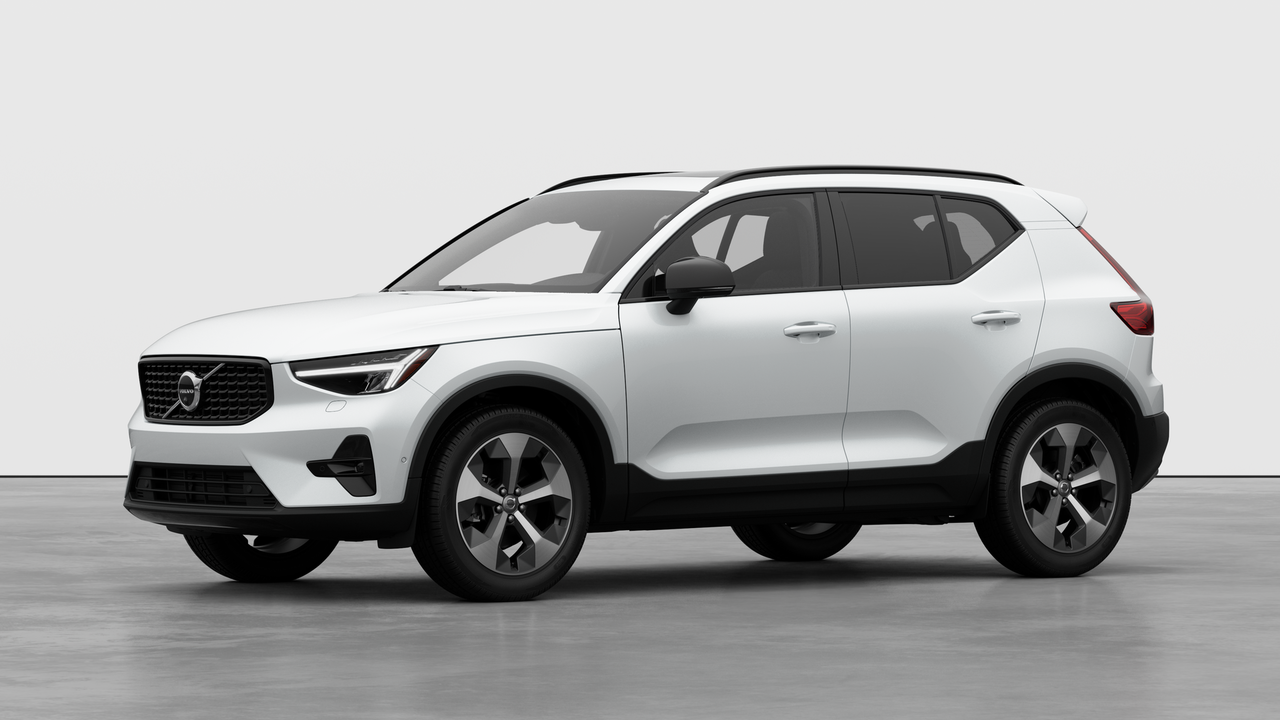 2026 Volvo XC40