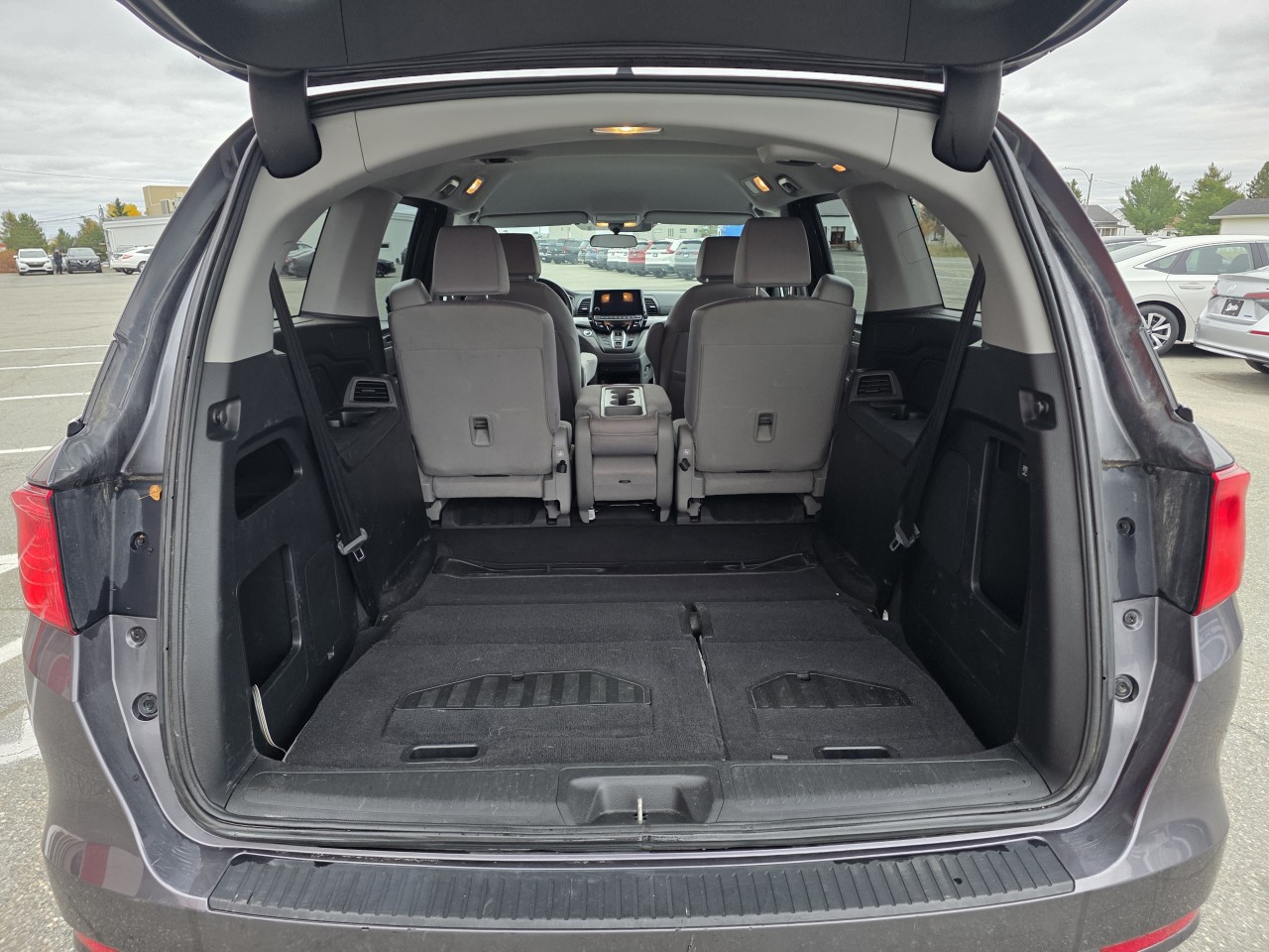2018 Honda Odyssey - Image 10