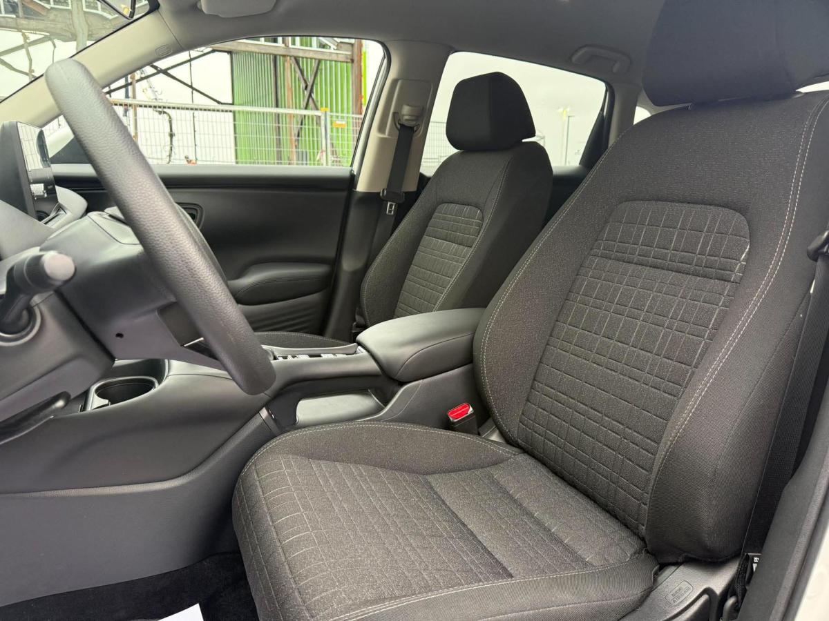 2026 Honda HR-V - Image 12