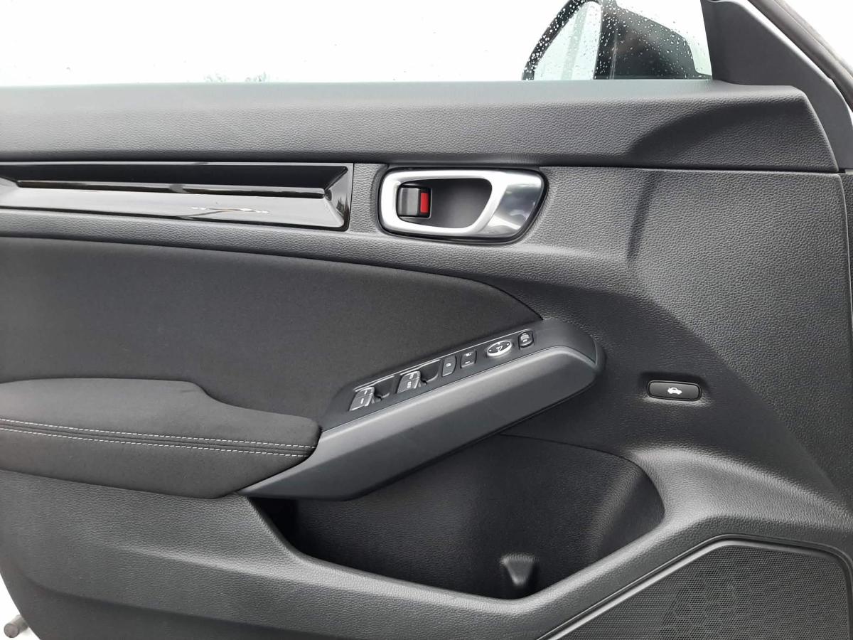 2023 Honda Civic - Image 17