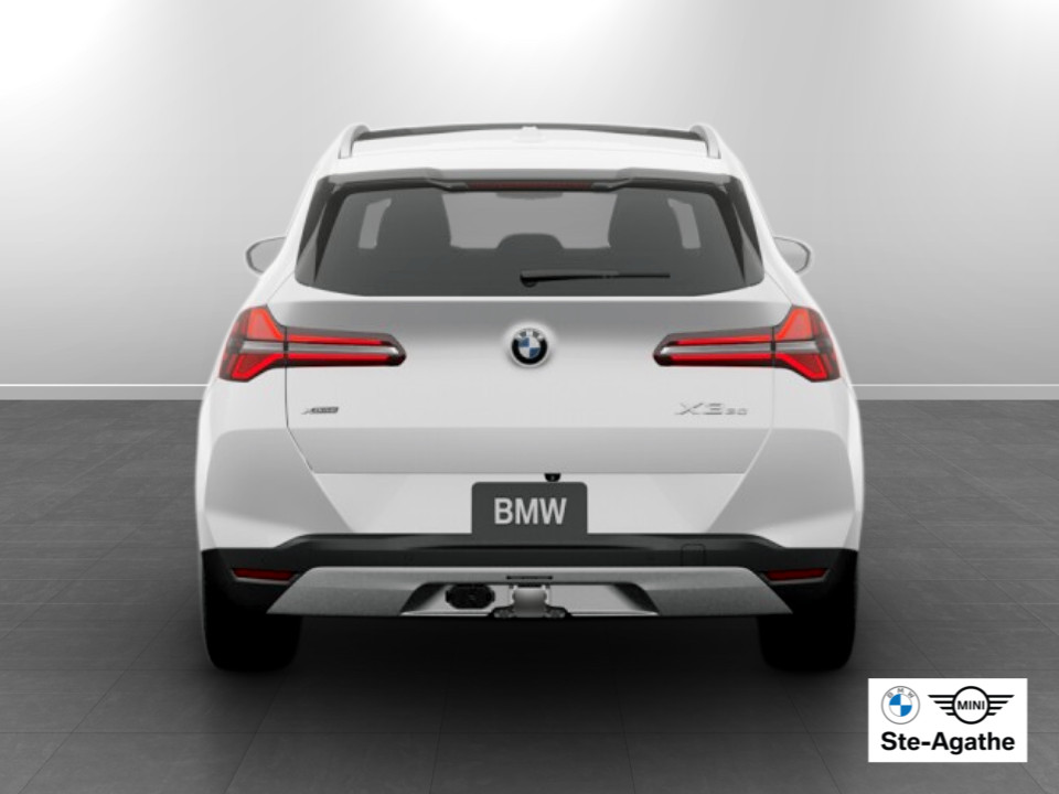 2026 BMW X3 - Image 5