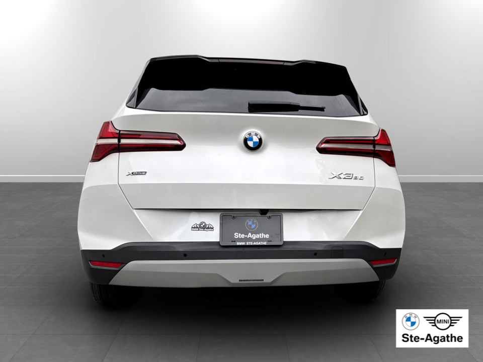 2025 BMW X3 - Image 5