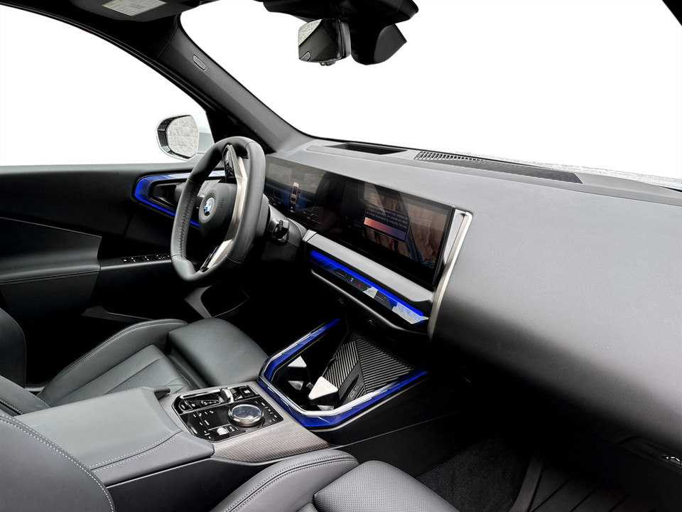 2025 BMW X3 - Image 6