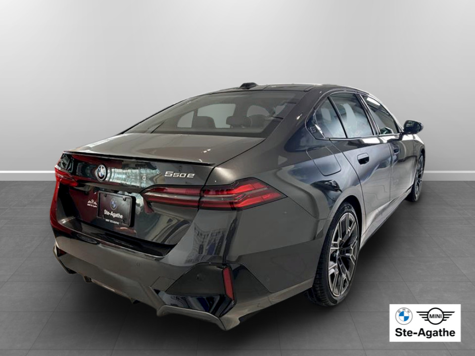 2026 BMW Others - Image 8