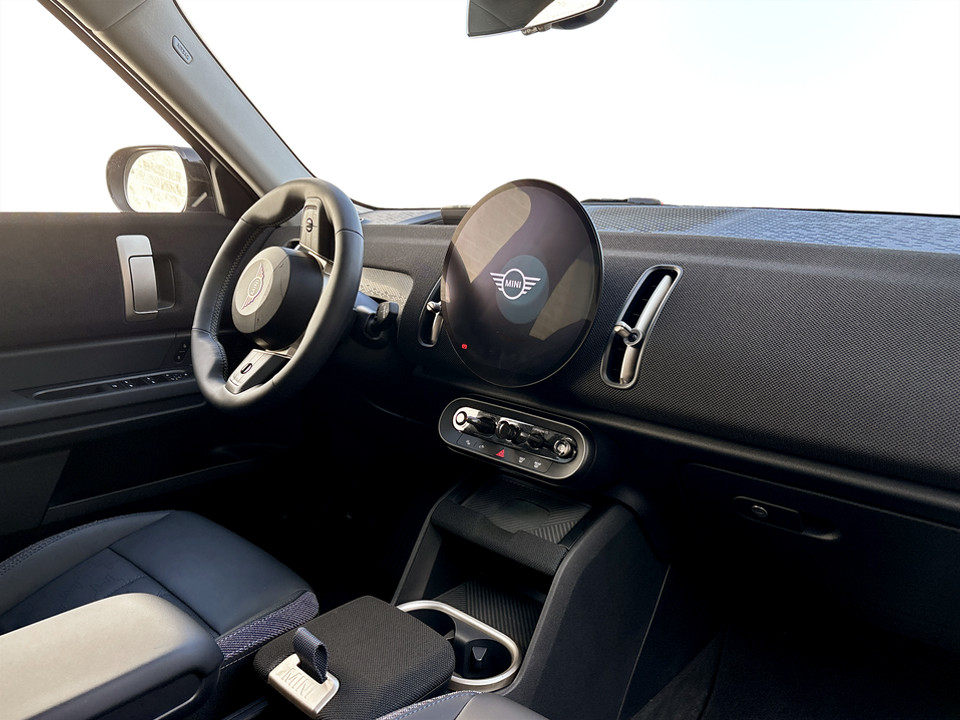 2025 Mini Cooper Countryman - Image 6