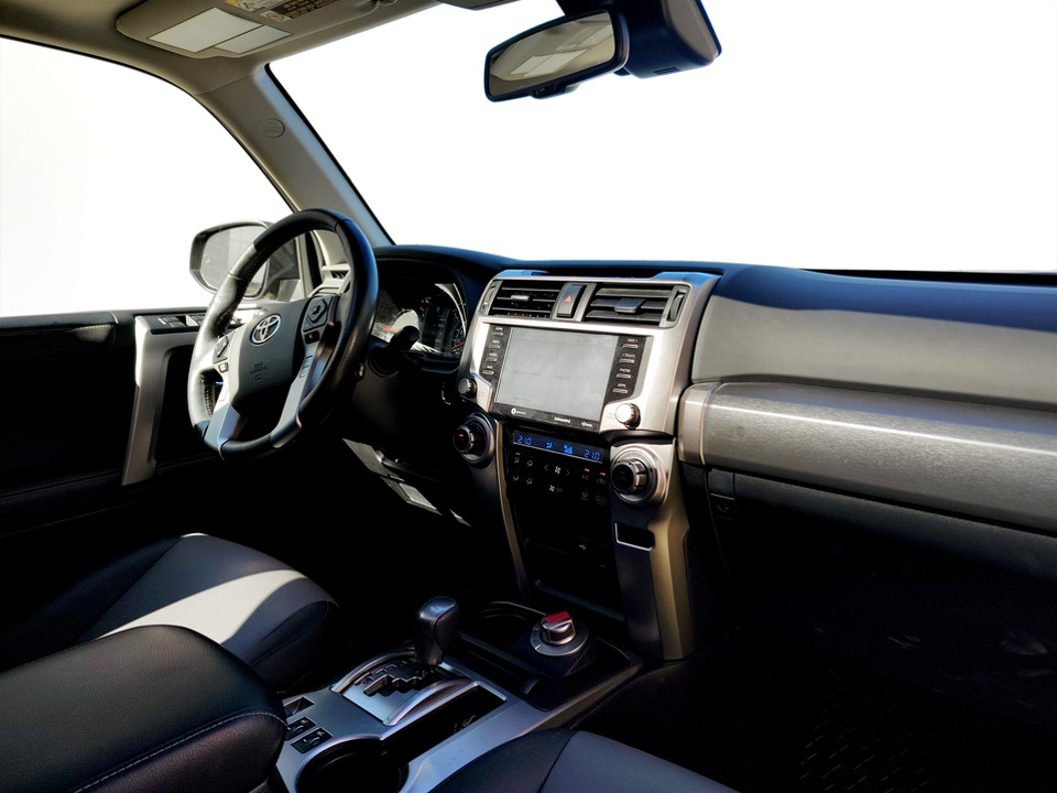 2023 Toyota 4Runner - Image 6