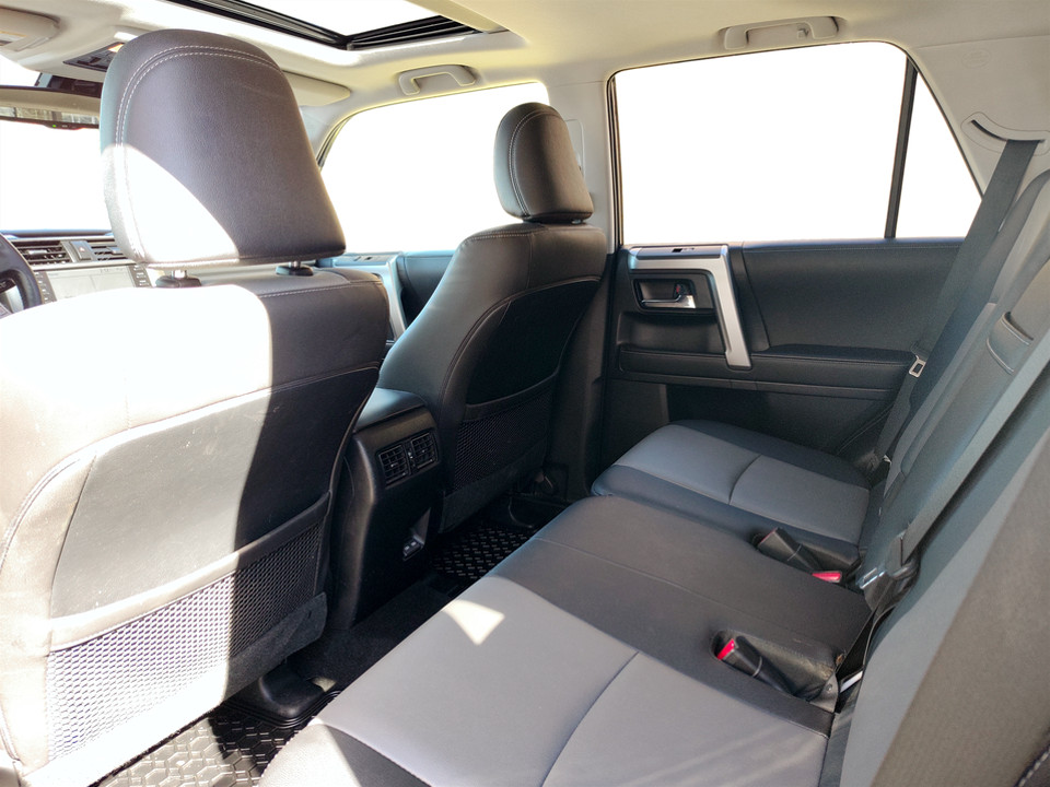 2023 Toyota 4Runner - Image 12