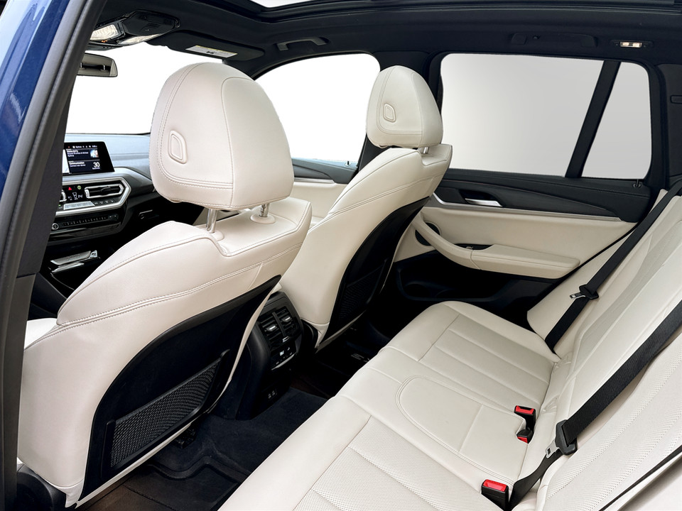 2023 BMW X3 - Image 12